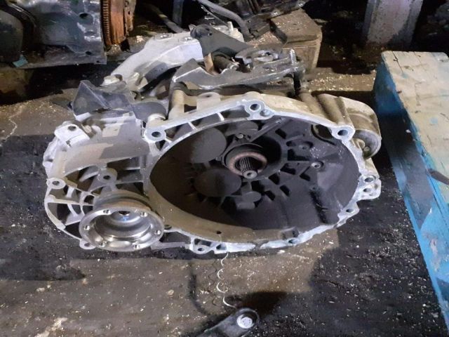 bontott VW SCIROCCO Váltó (Mechanikus)