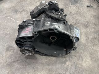 bontott VW SCIROCCO Váltó (Mechanikus)