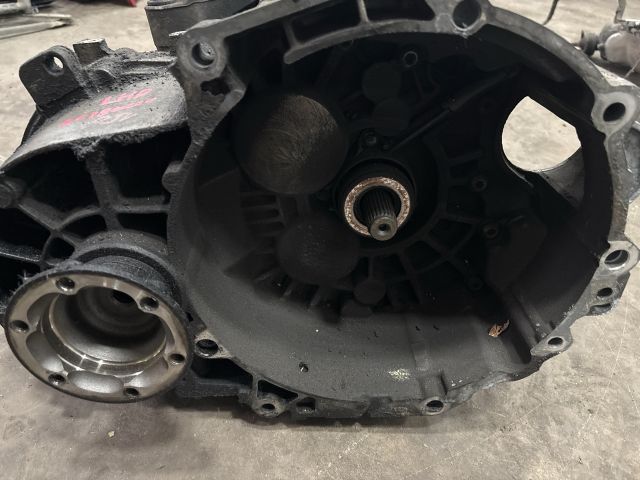 bontott VW SCIROCCO Váltó (Mechanikus)