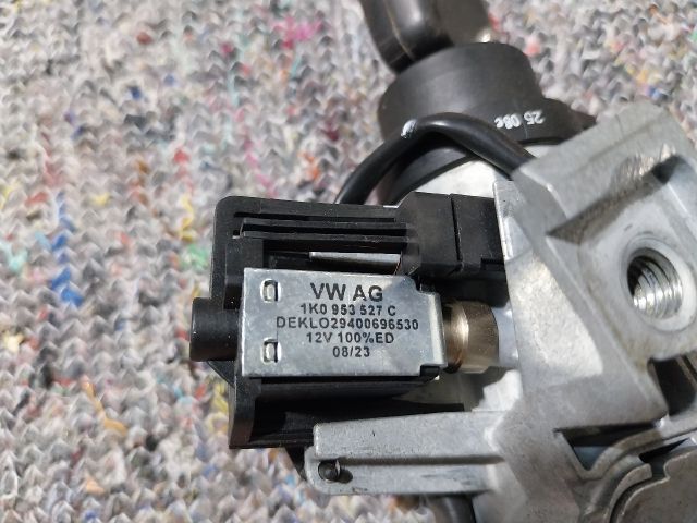 bontott VW SCIROCCO Gyújtáskapcsoló Házzal