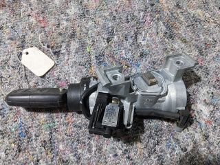 bontott VW SCIROCCO Gyújtáskapcsoló Házzal