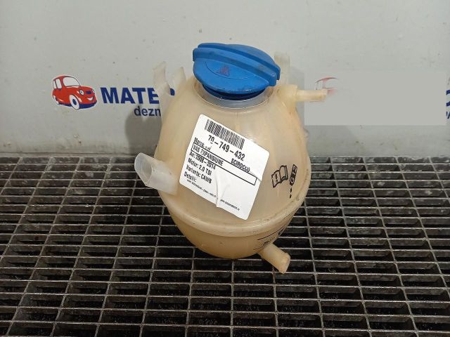 bontott VW SCIROCCO Kiegyenlítő Tartály