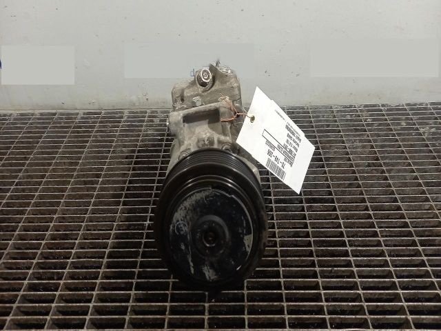 bontott VW SCIROCCO Klímakompresszor