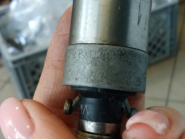 bontott VW SCIROCCO Porlasztó (1 db)