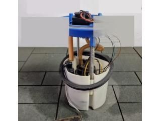 bontott VW SCIROCCO Üzemanyag Szivattyú