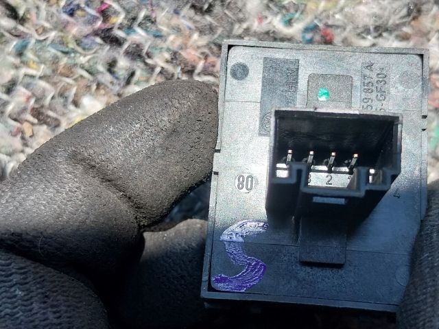 bontott VW SCIROCCO Ablakemelő Kapcsoló Négyes / Kettes