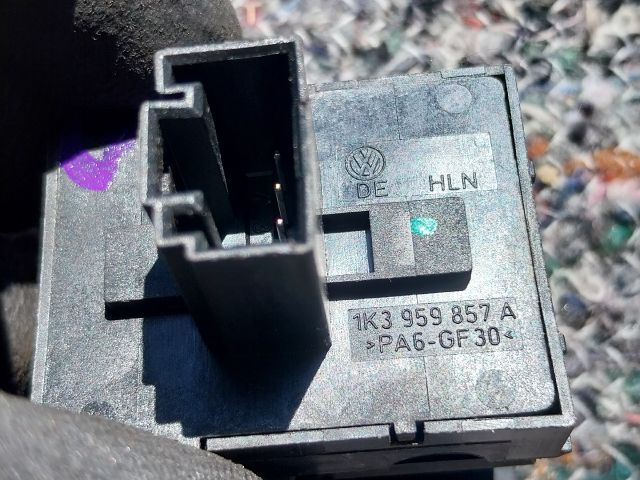 bontott VW SCIROCCO Ablakemelő Kapcsoló Négyes / Kettes