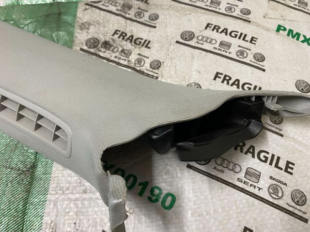 bontott VW SCIROCCO Bal A Oszlop Burkolat