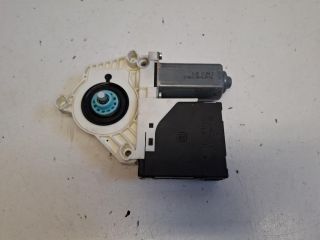 bontott VW SCIROCCO Bal első Ablakemelő Motor