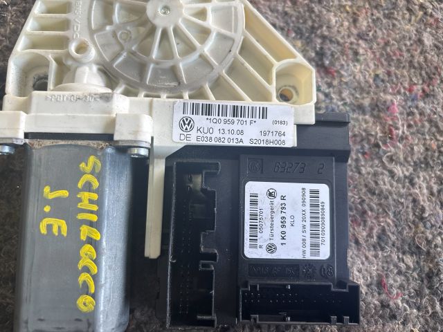 bontott VW SCIROCCO Bal első Ablakemelő Motor