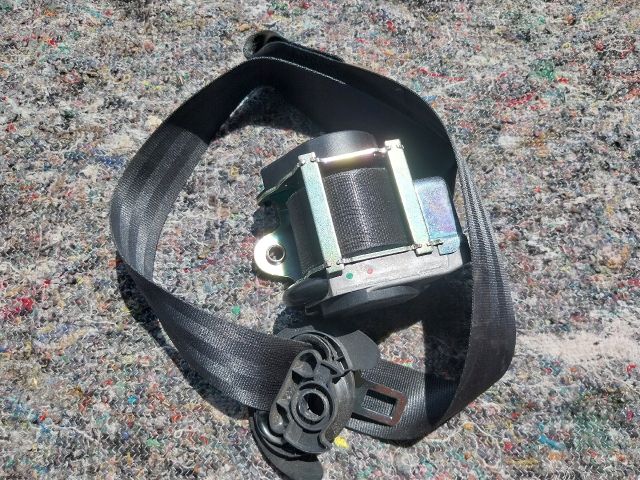 bontott VW SCIROCCO Bal első Biztonsági Öv