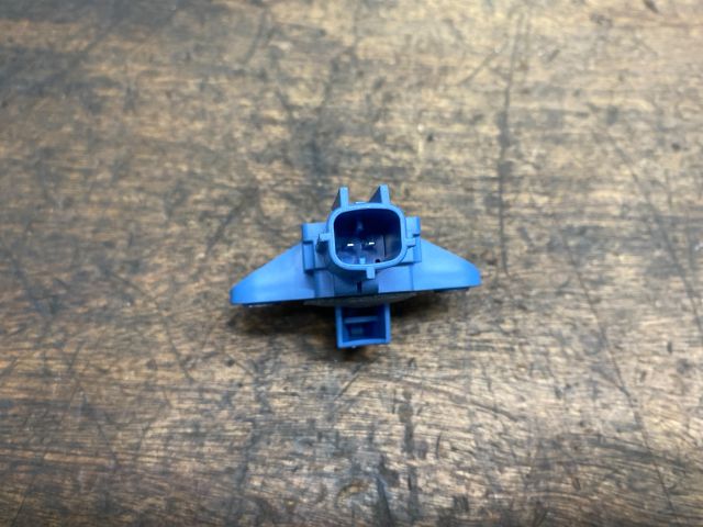 bontott VW SCIROCCO Bal első Oldal Ütközés Érzékelő