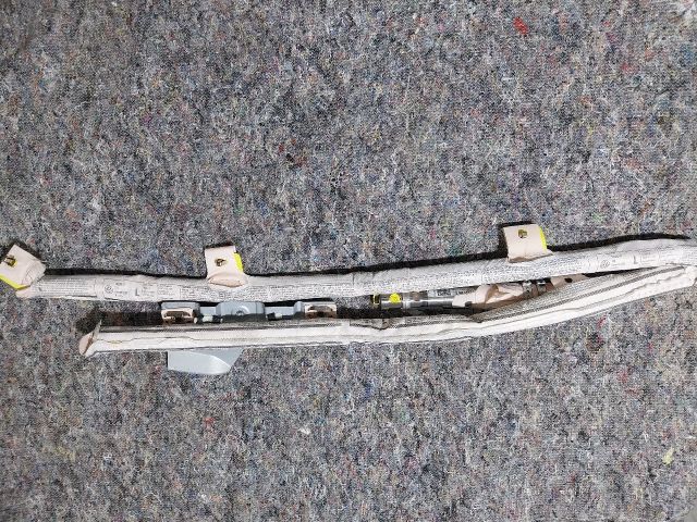 bontott VW SCIROCCO Bal Függönylégzsák és Oldallégzsák