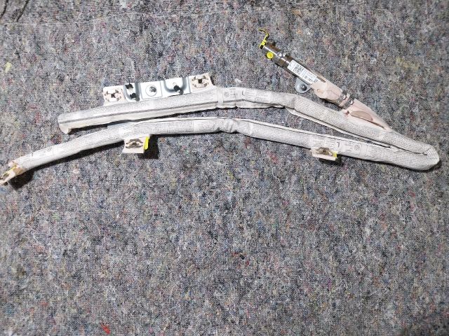 bontott VW SCIROCCO Bal Függönylégzsák és Oldallégzsák