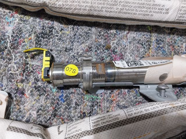 bontott VW SCIROCCO Bal Függönylégzsák és Oldallégzsák