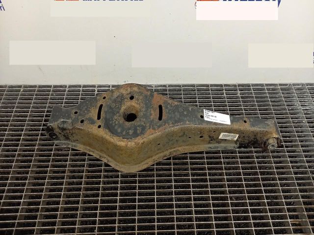 bontott VW SCIROCCO Bal hátsó Alsó Lengőkar