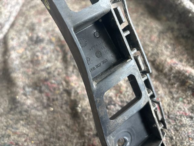 bontott VW SCIROCCO Bal hátsó Oldal Lökhárító Tartó (Műanyag)