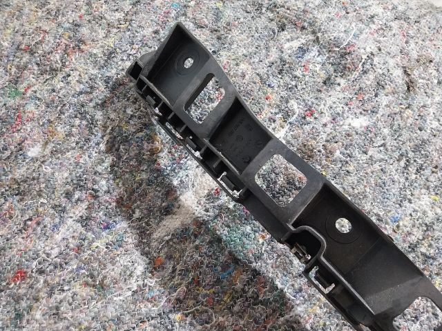 bontott VW SCIROCCO Bal hátsó Oldal Lökhárító Tartó (Műanyag)