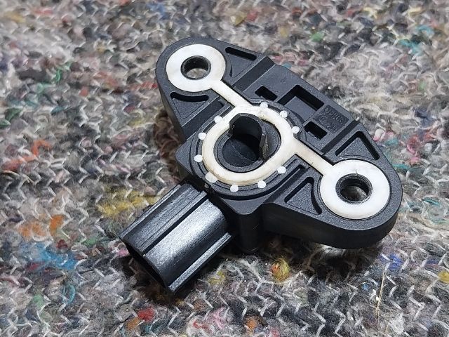 bontott VW SCIROCCO Bal hátsó Oldal Ütközés Érzékelő