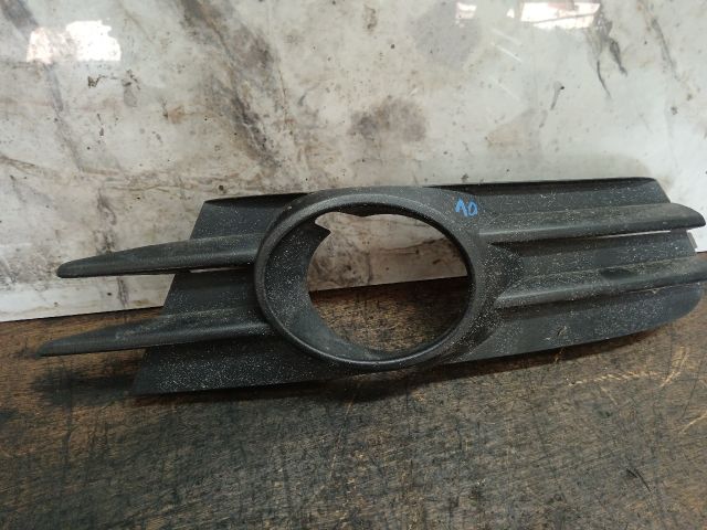 bontott VW SCIROCCO Bal Ködlámpa Rács