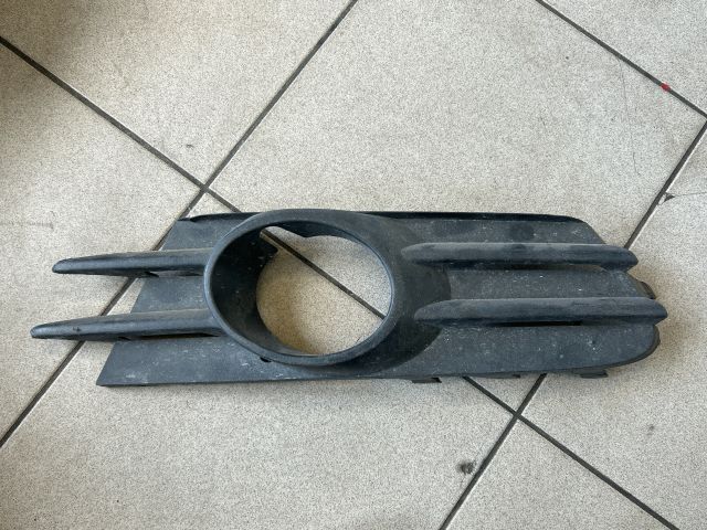 bontott VW SCIROCCO Bal Ködlámpa Rács