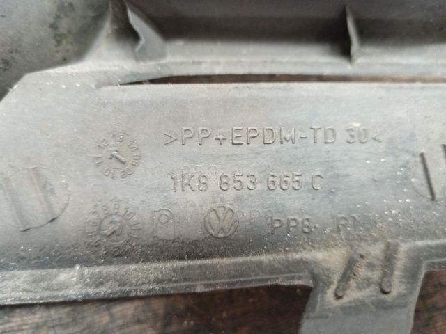 bontott VW SCIROCCO Bal Ködlámpa Rács