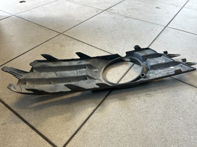 bontott VW SCIROCCO Bal Ködlámpa Rács