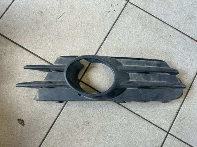 bontott VW SCIROCCO Bal Ködlámpa Rács