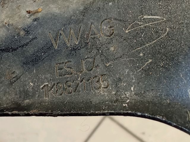 bontott VW SCIROCCO Bal Sárvédő Oldaltartó