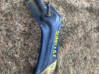 bontott VW SCIROCCO Bal Sárvédő Oldaltartó