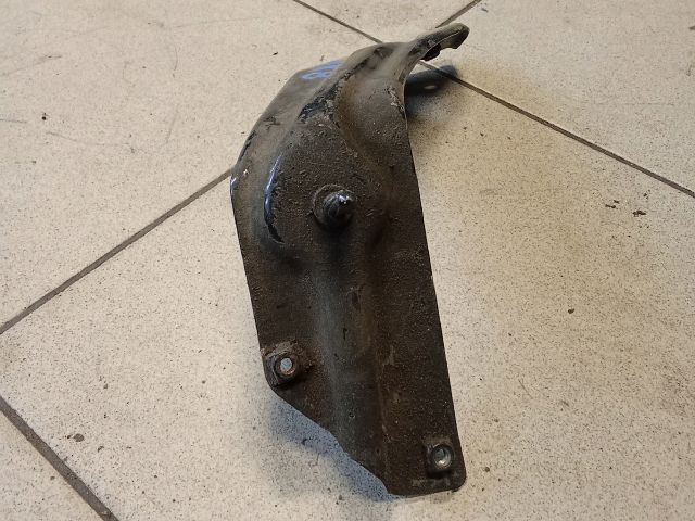 bontott VW SCIROCCO Bal Sárvédő Oldaltartó