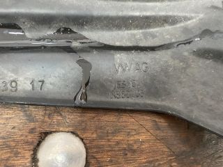 bontott VW SCIROCCO Bal Sárvédő Oldaltartó