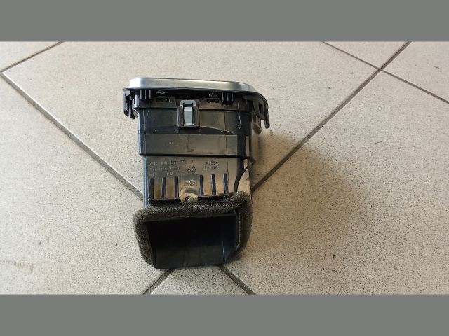 bontott VW SCIROCCO Bal Szellőző