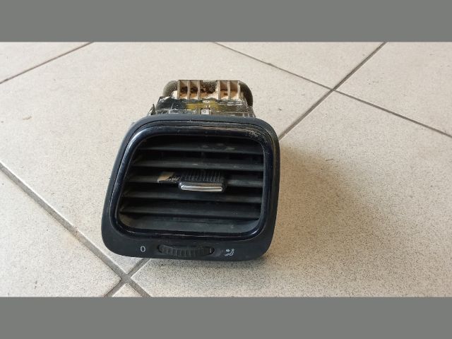 bontott VW SCIROCCO Bal Szellőző