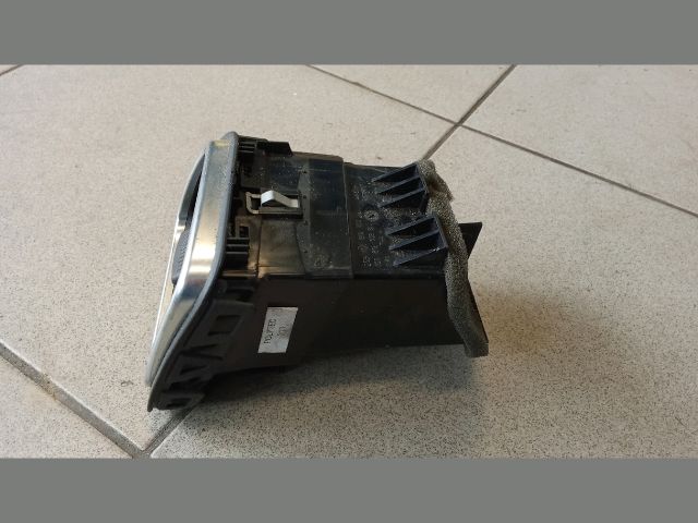 bontott VW SCIROCCO Bal Szellőző