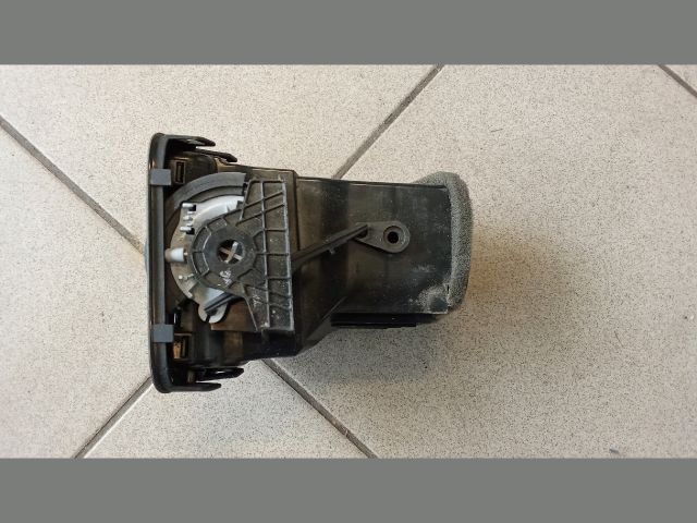 bontott VW SCIROCCO Bal Szellőző