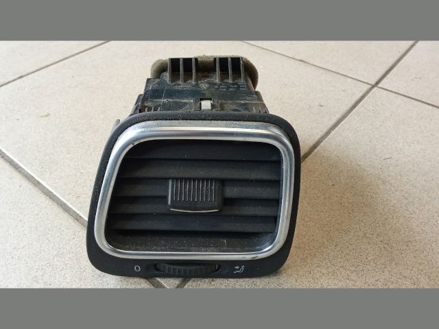 bontott VW SCIROCCO Bal Szellőző