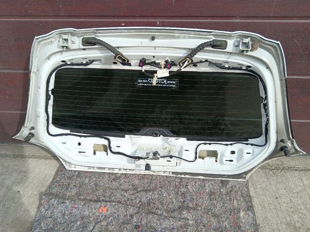 bontott VW SCIROCCO Csomagtérajtó (Részeivel)