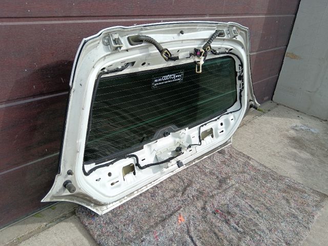 bontott VW SCIROCCO Csomagtérajtó (Részeivel)