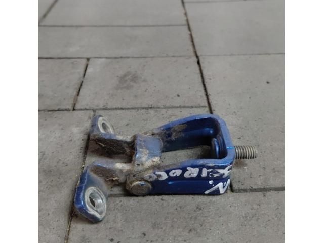 bontott VW SCIROCCO Csomagtérajtó Zsanér