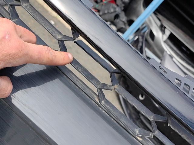 bontott VW SCIROCCO Első Lökhárító (Üresen)