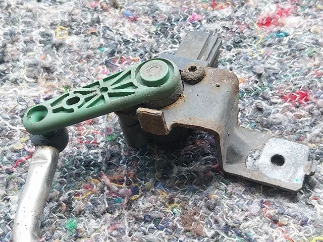 bontott VW SCIROCCO Első Xenon Szintszabályzó Jeladó