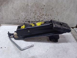 bontott VW SCIROCCO Emelő