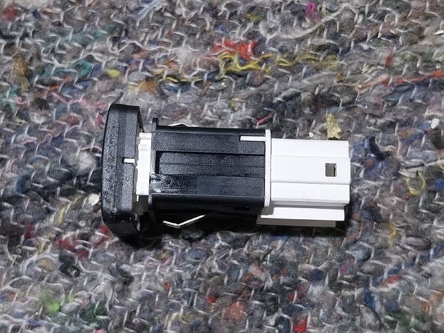 bontott VW SCIROCCO ESP Kapcsoló