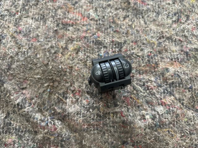 bontott VW SCIROCCO Fényszórómagasság Állító Kapcsoló