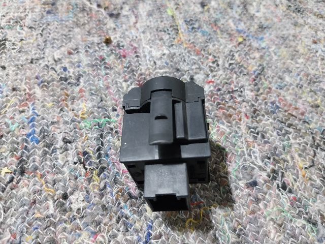 bontott VW SCIROCCO Fényszórómagasság Állító Kapcsoló