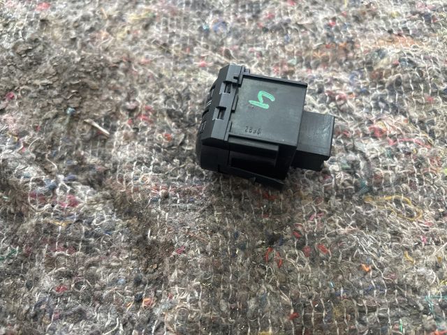 bontott VW SCIROCCO Fényszórómagasság Állító Kapcsoló