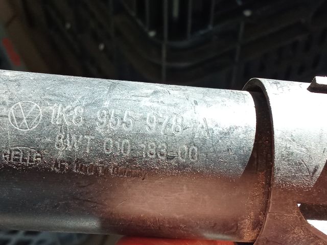 bontott VW SCIROCCO Fényszórómosó Fúvóka (Pozíciófüggetlen)