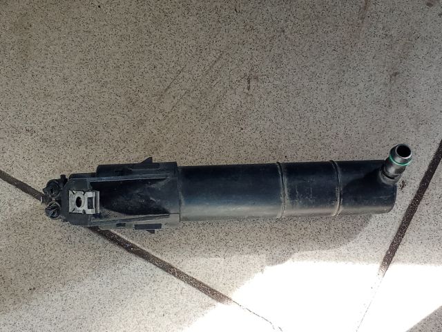 bontott VW SCIROCCO Fényszórómosó Fúvóka (Pozíciófüggetlen)