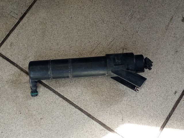 bontott VW SCIROCCO Fényszórómosó Fúvóka (Pozíciófüggetlen)